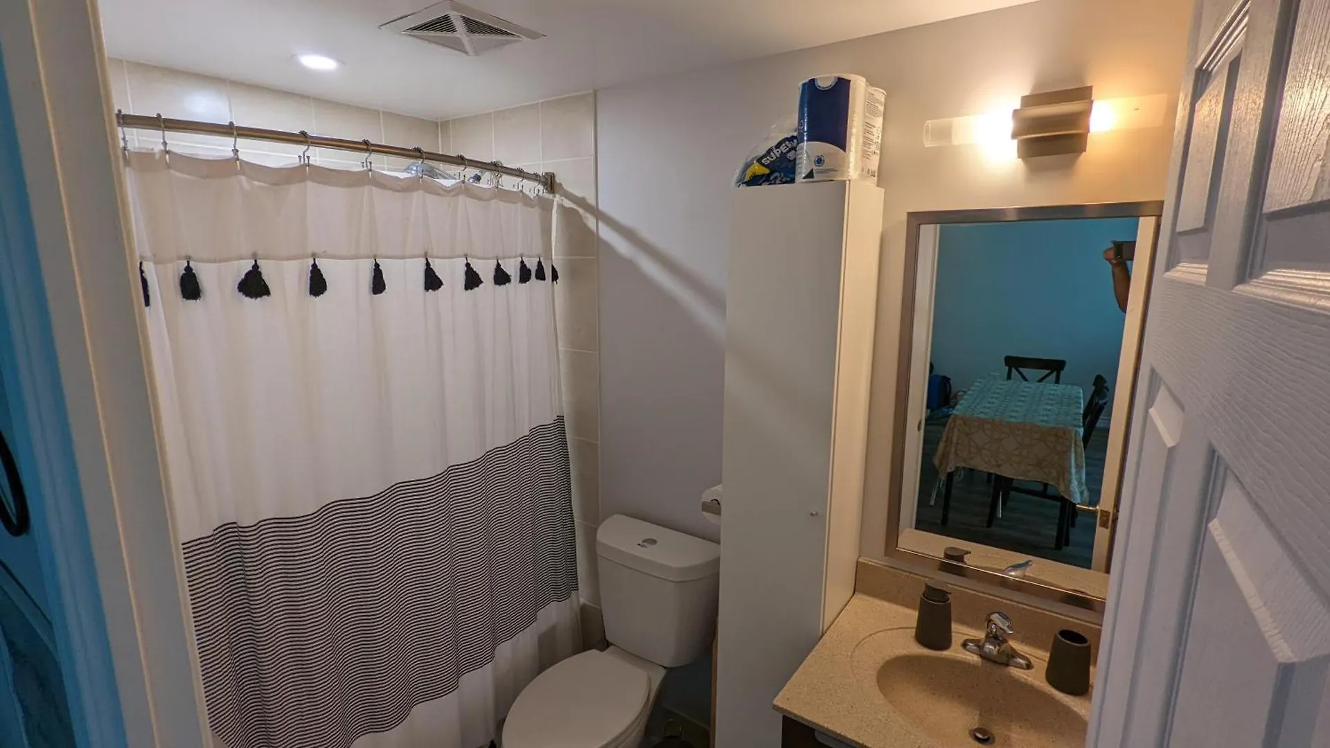 Apartment Lovely Private Bedroom Toronto